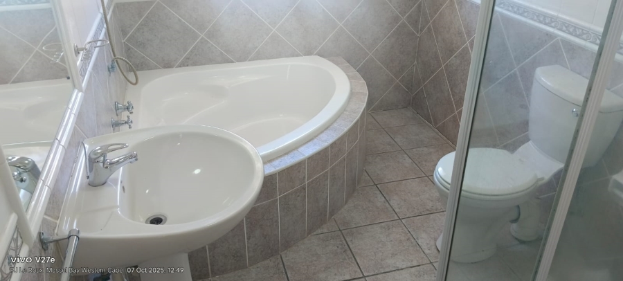 To Let 3 Bedroom Property for Rent in Linkside Western Cape